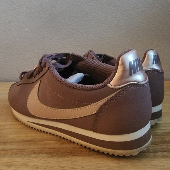 Nike Classic Cortez Leather Shoes Womens Size 10 AV4618-200 - Picture 6 of 16